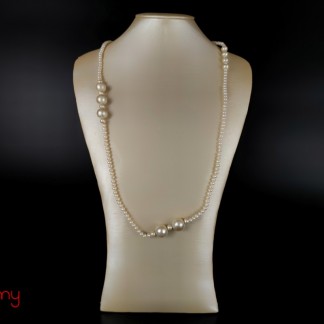 Pearl Necklace with Cotton Pearl